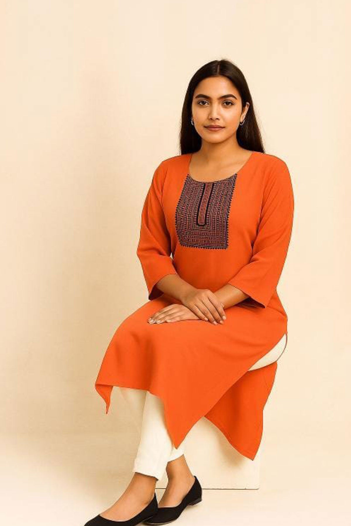 Silakaari Hania Embroidered Carrot Regular Long Kurti