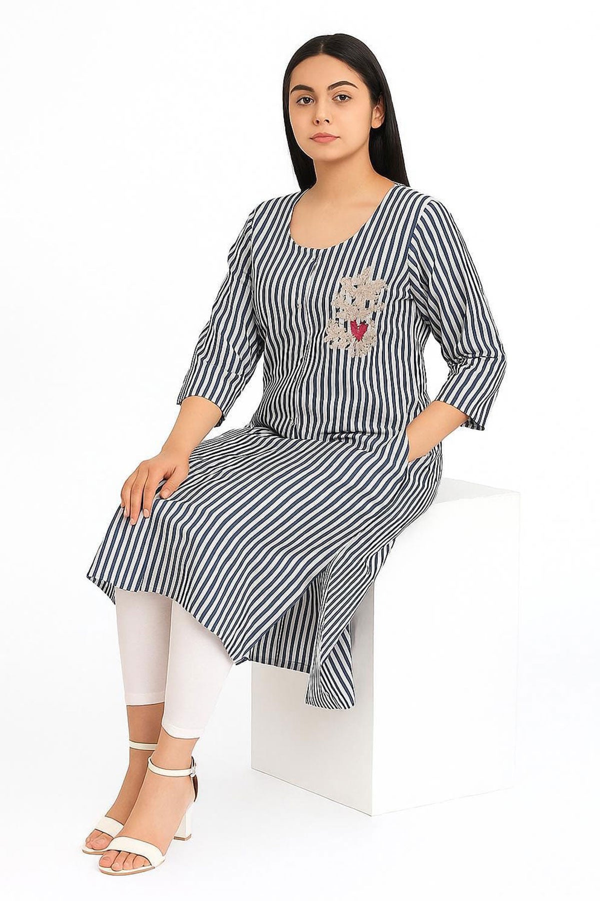 Silakaari Irsa Black-White Lining Rayon Gota Patti Long Kurti