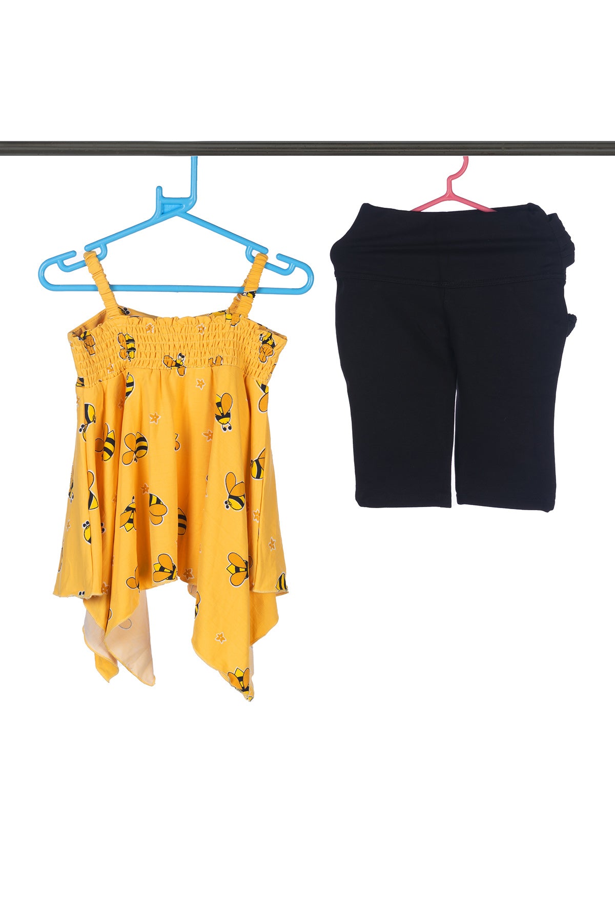 Silakaari Maryam Kids Honey Bee Printed Yellow Smocked Butterfly Top With Jeans For Girls