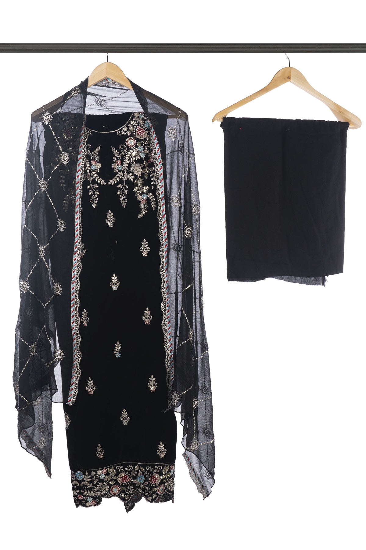 Silakaari Zubaan Pure Velvet Black Sequin Heavy Unstitched Suits