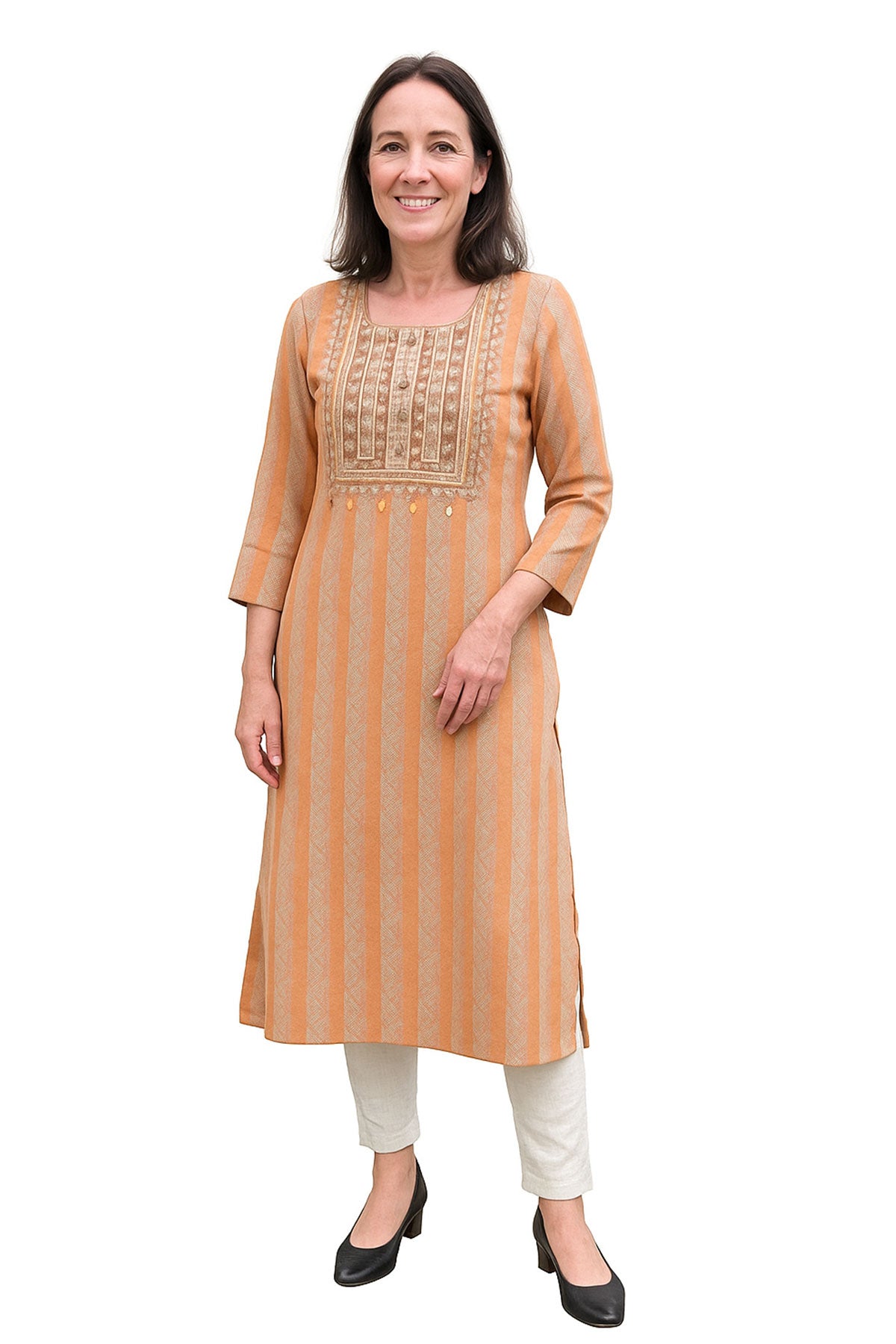 Silakaari Lutfiyah Peach Embroidered Rayon Long Kurti