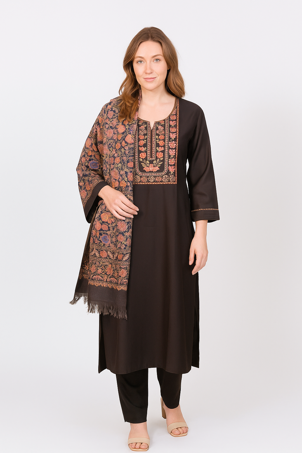 Silakaari Women's Dark Grey Heavy Zari Resham Digital Printed Dupatta Kurti Pant Set