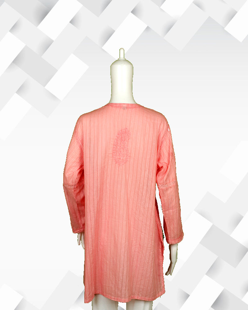 Silakaari Women's peach chikankari short kurti