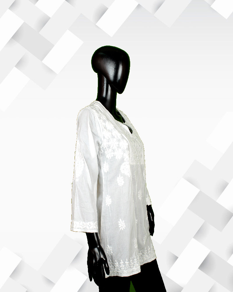 Silakaari Women's pure cotton lucknowi short kurti