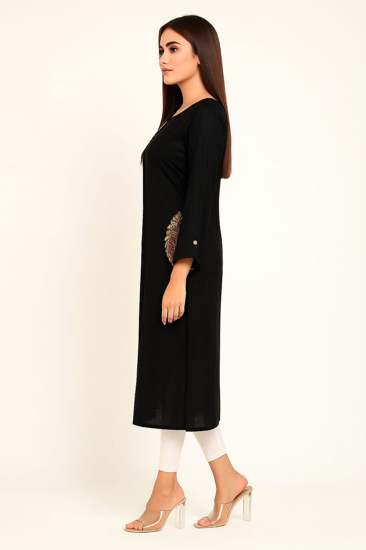 Silakaari Huda Black pocket Zari Embroidered Work Rayon Long Kurti