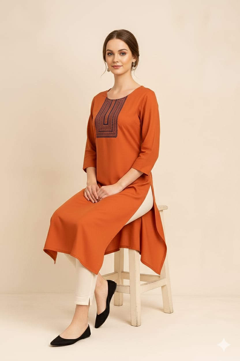 Silakaari Hania Embroidered Carrot Regular Long Kurti